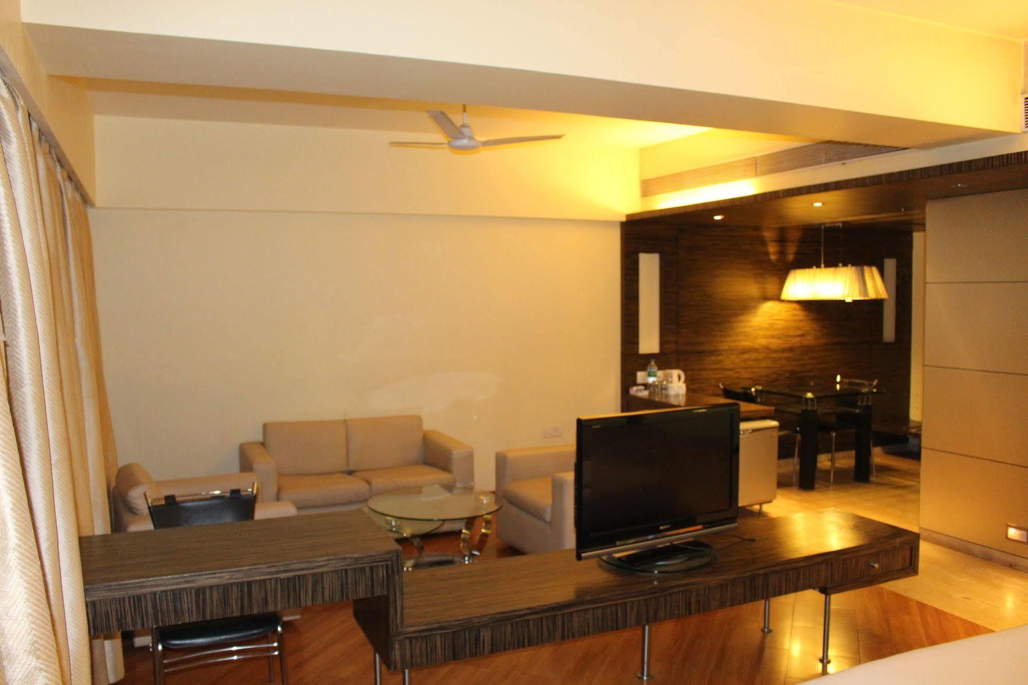 Kumar Resort Lonavala Εξωτερικό φωτογραφία